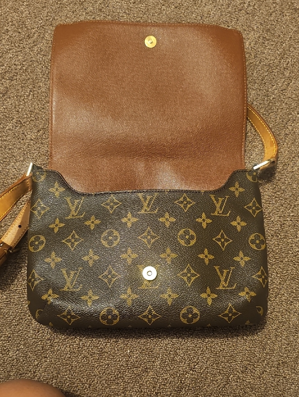 LV monogram shoulder bag - Picture 4 of 7